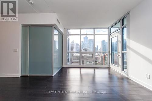 1614 - 210 Simcoe Street, Toronto, ON - Indoor