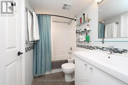 512 - 80 Mill Street, Toronto, ON - Indoor Photo Showing Bathroom