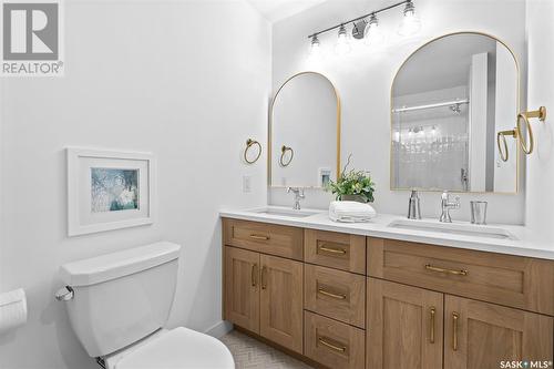 1132 Osler Street, Saskatoon, SK - Indoor Photo Showing Bathroom