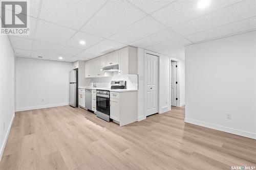 1132 Osler Street, Saskatoon, SK - Indoor Photo Showing Kitchen