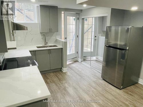 30 Dolly Varden Drive, Brampton, ON - Indoor Photo Showing Kitchen With Double Sink