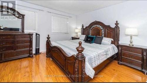 8 Silver Egret Road, Brampton, ON - Indoor Photo Showing Bedroom