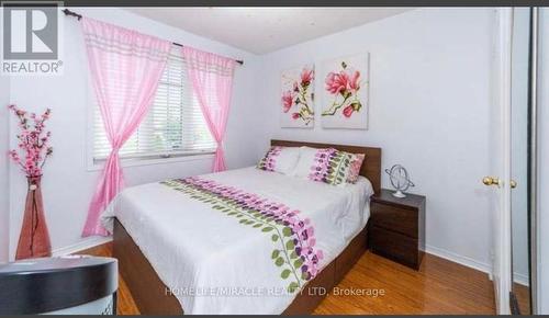 8 Silver Egret Road, Brampton, ON - Indoor Photo Showing Bedroom