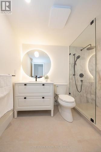 902 - 5280 Lakeshore Road, Burlington, ON - Indoor Photo Showing Bathroom