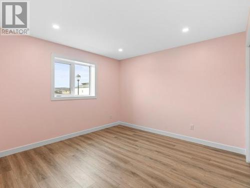 43 Eugene Avenue, Whitehorse, YT - Indoor Photo Showing Other Room