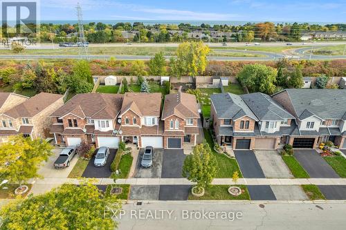 95 Tomahawk Drive, Grimsby, ON - Outdoor With Facade With View