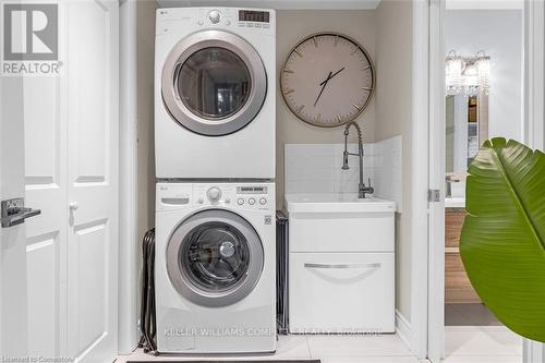 46 Terrace Drive, Hamilton, ON - Indoor Photo Showing Laundry Room