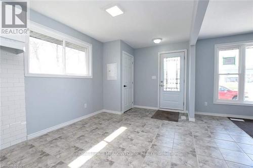 2033 Brampton Street, Hamilton, ON - Indoor Photo Showing Other Room