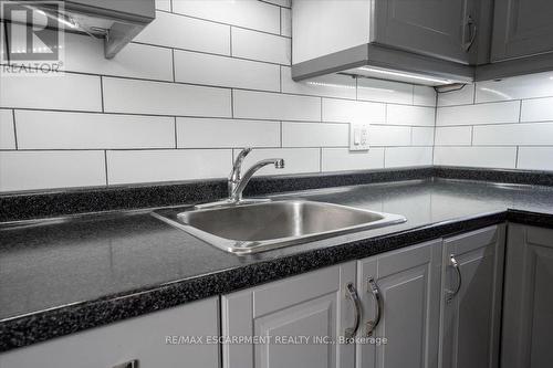 36 Sumach Street, Hamilton, ON - Indoor Photo Showing Kitchen