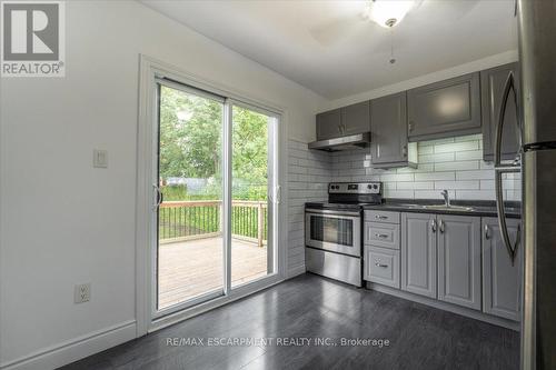 36 Sumach Street, Hamilton, ON - Indoor Photo Showing Kitchen