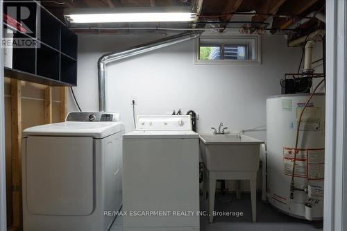 36 Sumach Street, Hamilton, ON - Indoor Photo Showing Laundry Room