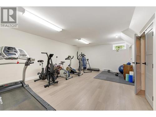 5139 Lakeshore Road, Kelowna, BC - Indoor Photo Showing Gym Room