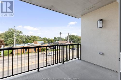 7887 Edgar Unit# 305, Windsor, ON - Outdoor With Balcony With Exterior