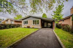 10 GREENWOOD Avenue  Cambridge, ON N1R 2Y4