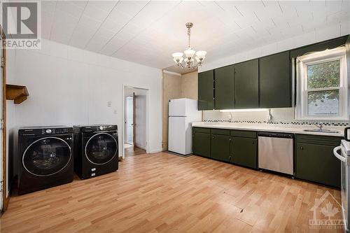 50 Mcgill Street, Smiths Falls, ON - Indoor Photo Showing Laundry Room