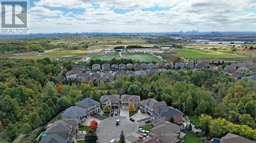 40 Meadow Ridge Court, Vaughan, ON - Outdoor With View