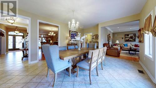 40 Meadow Ridge Court, Vaughan, ON - Indoor Photo Showing Dining Room