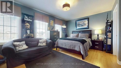 40 Meadow Ridge Court, Vaughan, ON - Indoor Photo Showing Bedroom