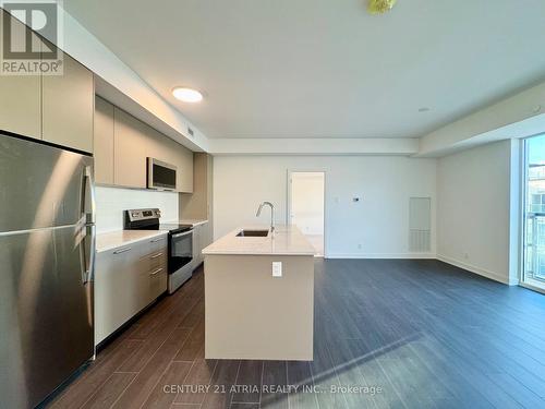 Ph02 - 101 Cathedral High Street, Markham, ON - Indoor Photo Showing Kitchen With Stainless Steel Kitchen