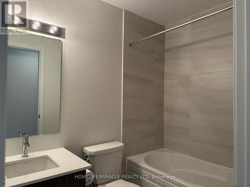 12 - 3556 Colonial Drive, Mississauga, ON - Indoor Photo Showing Bathroom