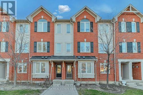 28 - 50 Hillcrest Avenue, Brampton, ON - Outdoor With Facade