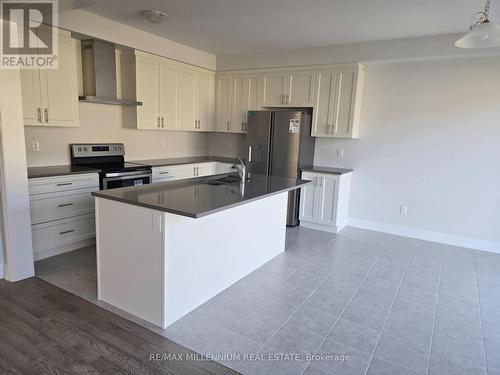 813 Knights Lane, Woodstock, ON - Indoor Photo Showing Kitchen