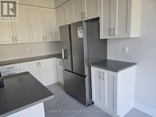 813 Knights Lane, Woodstock, ON - Indoor Photo Showing Kitchen