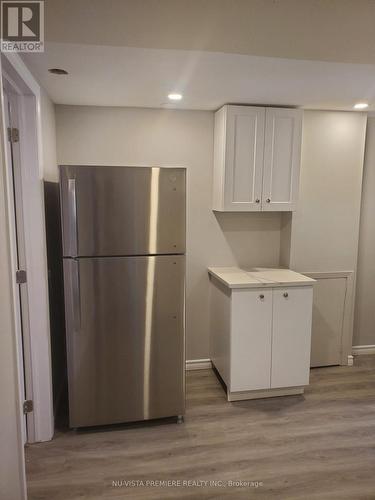 63 Wistow Street, London, ON - Indoor Photo Showing Laundry Room