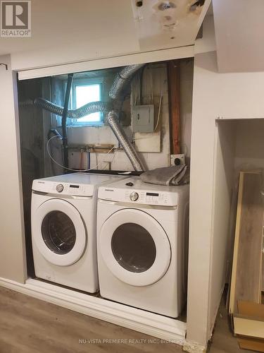 63 Wistow Street, London, ON - Indoor Photo Showing Laundry Room