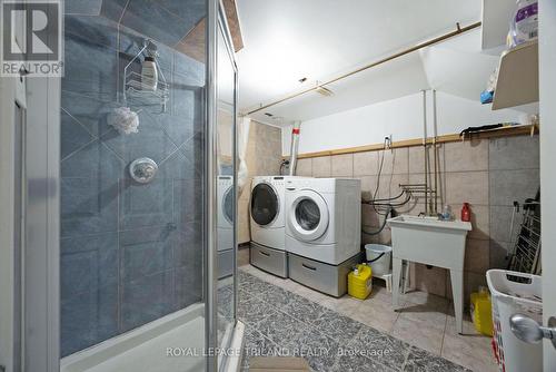 34 - 500 Osgoode Drive S, London, ON - Indoor Photo Showing Laundry Room