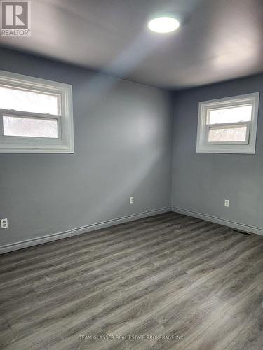 214 Emerson Avenue, London, ON - Indoor Photo Showing Other Room