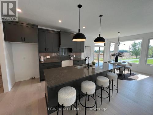 130 Graydon Drive, South-West Oxford (Mount Elgin), ON - Indoor Photo Showing Kitchen