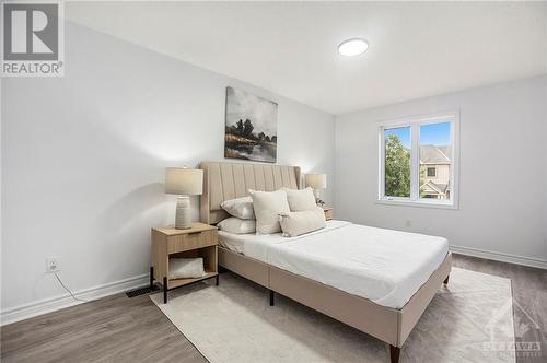 310 Ventanna Street, Ottawa, ON - Indoor Photo Showing Bedroom