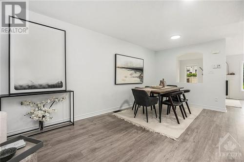 310 Ventanna Street, Ottawa, ON - Indoor Photo Showing Dining Room