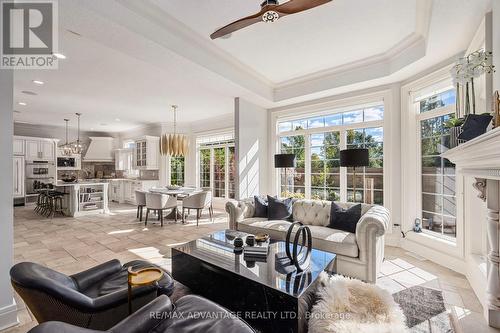 39 - 1515 Shore Road, London, ON - Indoor Photo Showing Living Room