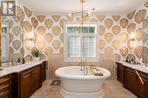 39 - 1515 Shore Road, London, ON - Indoor Photo Showing Bathroom