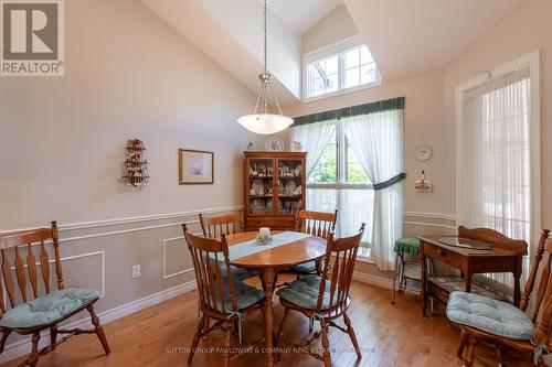 18 - 499 Teeple Terrace, London, ON - Indoor Photo Showing Dining Room