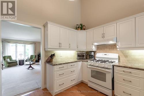 18 - 499 Teeple Terrace, London, ON - Indoor Photo Showing Kitchen