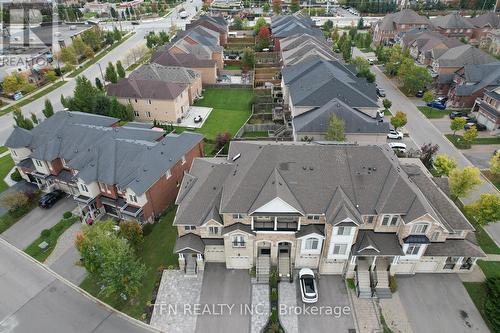 21 Wolf Creek Crescent, Vaughan, ON - Outdoor With View