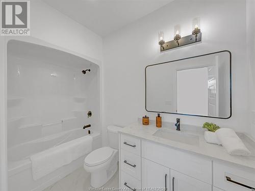 Lot 16 Tullio Lane, Lasalle, ON - Indoor Photo Showing Bathroom