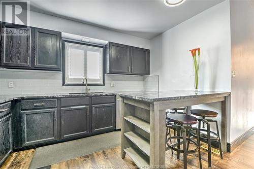 3372 Candlewood Crescent, Windsor, ON - Indoor Photo Showing Kitchen