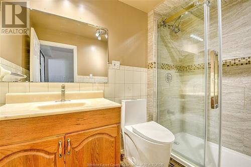 3372 Candlewood Crescent, Windsor, ON - Indoor Photo Showing Bathroom