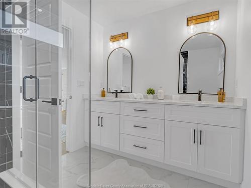 3348 Tullio Lane, Lasalle, ON - Indoor Photo Showing Bathroom