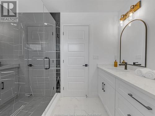 3348 Tullio Lane, Lasalle, ON - Indoor Photo Showing Bathroom