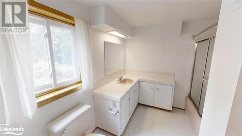 309 Echo Bay Road, Huntsville, ON - Indoor Photo Showing Bathroom