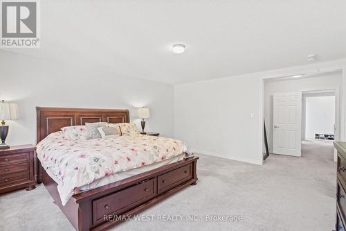 133 Mcfarlane Crescent, Centre Wellington, ON - Indoor Photo Showing Bedroom