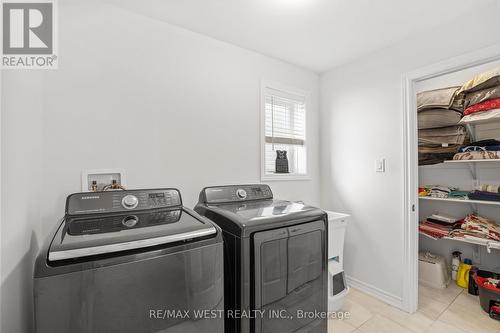 133 Mcfarlane Crescent, Centre Wellington, ON - Indoor Photo Showing Laundry Room