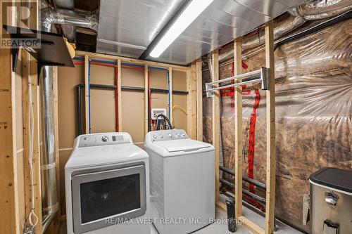 133 Mcfarlane Crescent, Centre Wellington, ON - Indoor Photo Showing Laundry Room