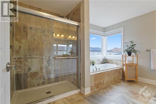 33 Borland Drive, Carleton Place, ON - Indoor Photo Showing Bathroom