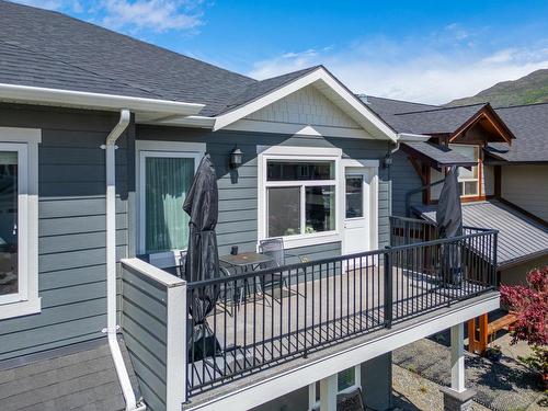 2765 Beachmount Cres, Kamloops, BC - Outdoor